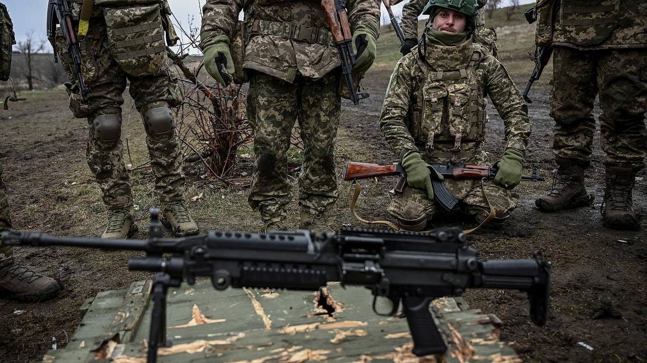 Российский офицер рассказал о грабивших дома в Курской области десантниках ВСУ