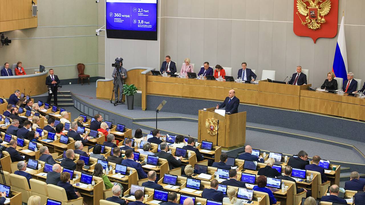 В Госдуме одобрили законопроект о наказании за призывы к санкциям против России