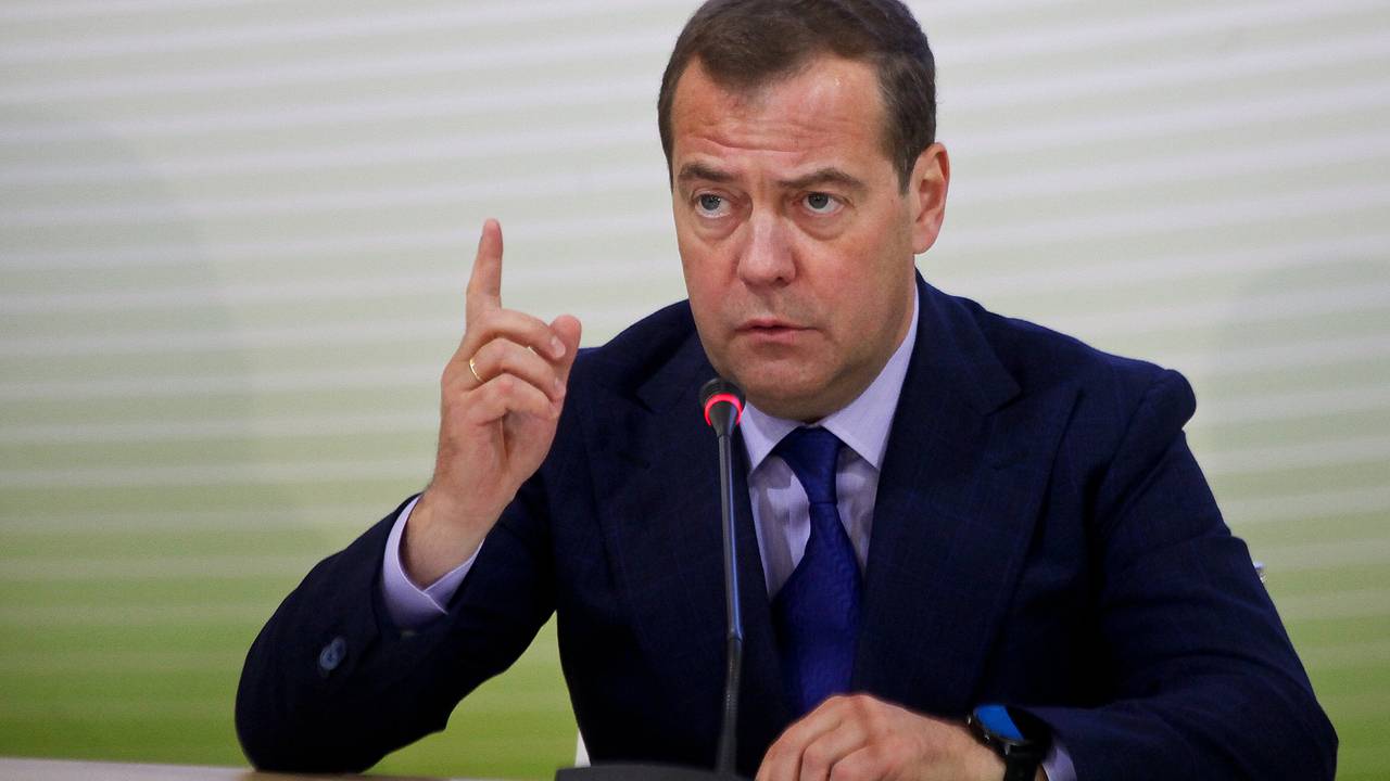 Медведев назвал слова генсека ООН о Зеленском двойной ложью