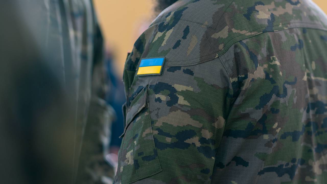 Боец ВСУ держал в заложниках семью в ДНР