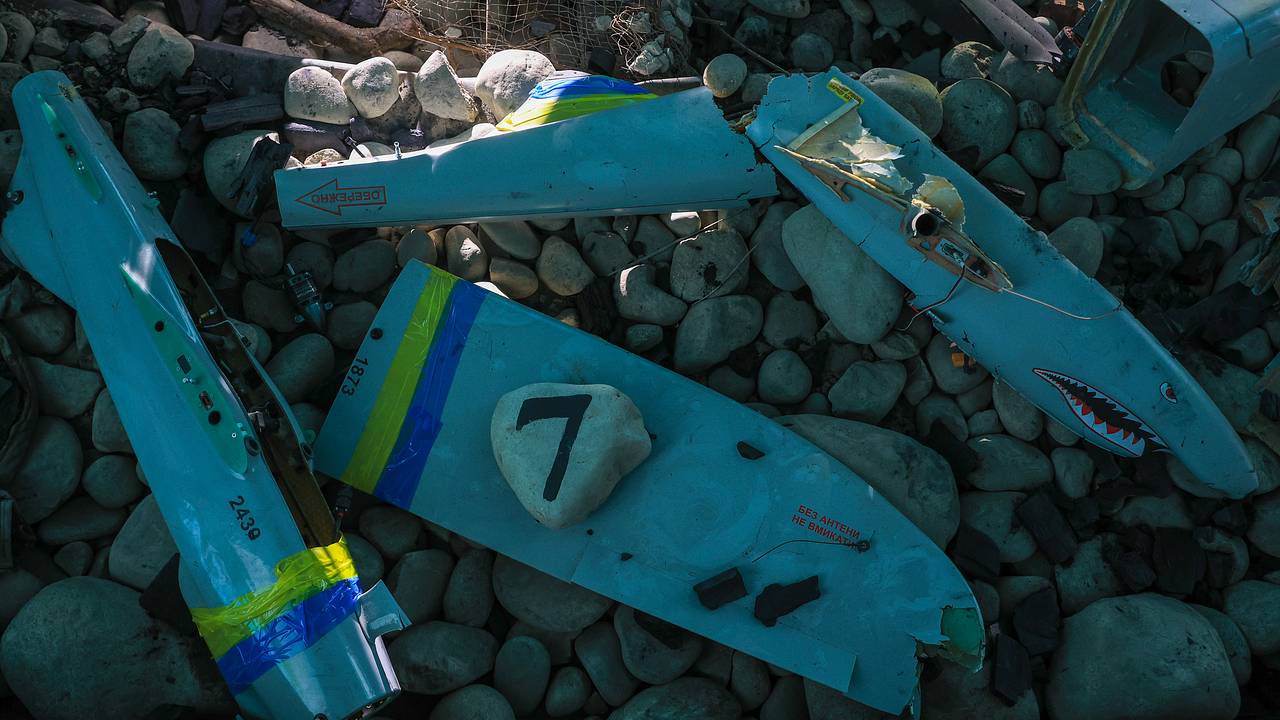 Над тремя регионами России сбили украинские беспилотники