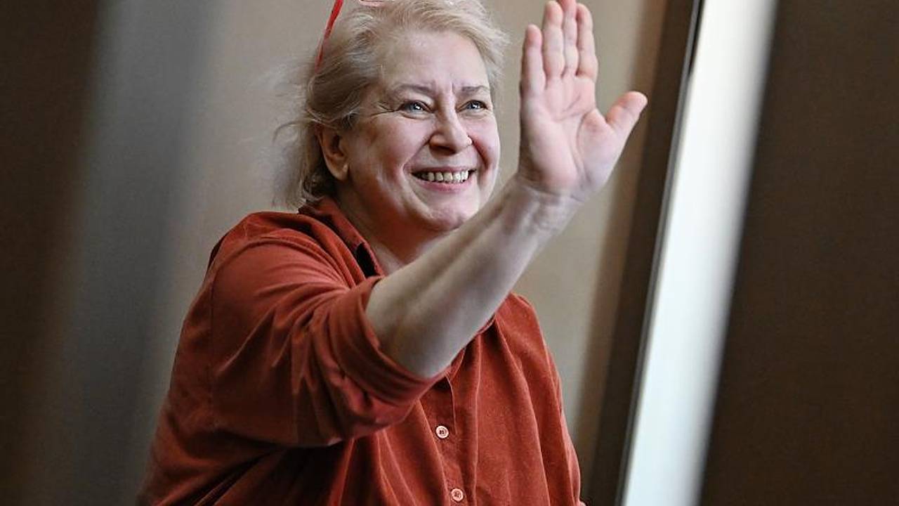 Дело кинокритика Барабаш о военных фейках направили в российский суд