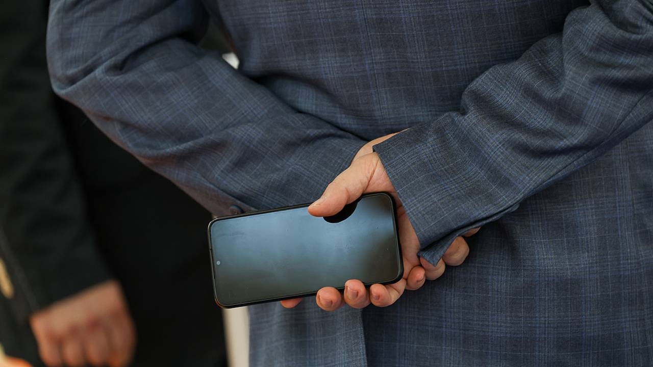 На новых смартфонах нашли крадущий аккаунты в Telegram вирус