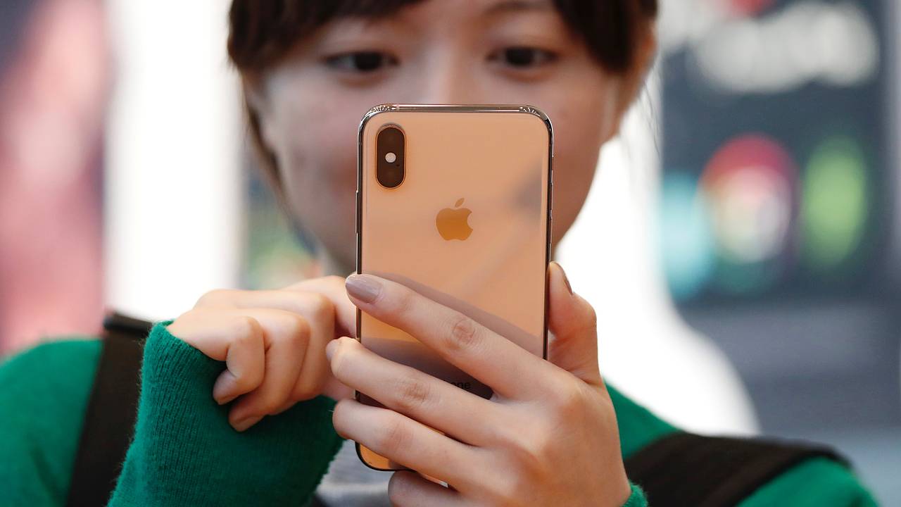 Популярные iPhone захотели признать устаревшими