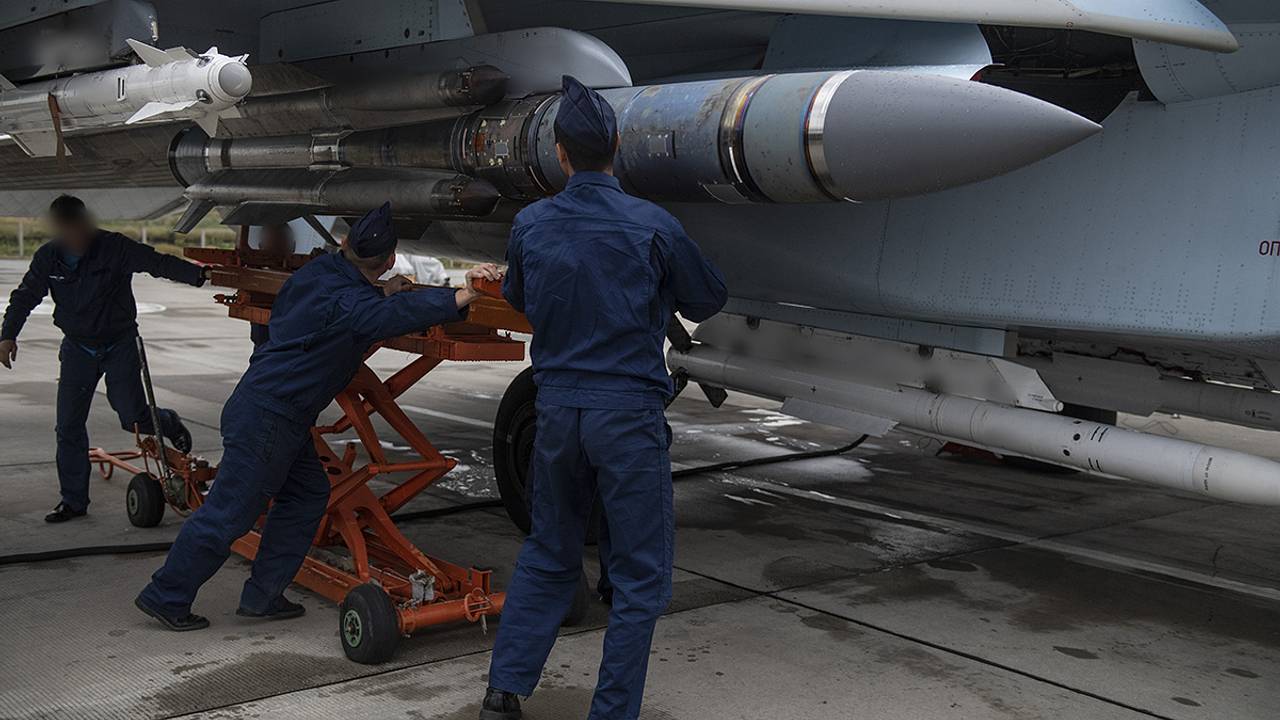Армия России ударила по центральной артиллерийской базе вооружения ВСУ