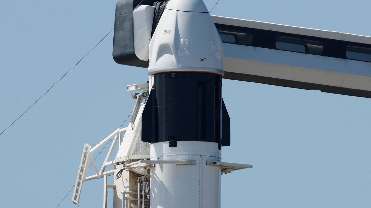 Тяжелые ракеты SpaceX оказались самыми доступными для Пентагона