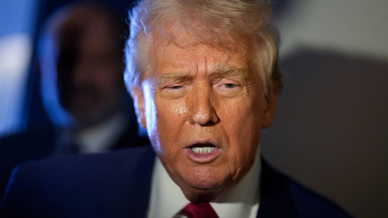 Торговую войну Трампа связали с обидами на весь мир