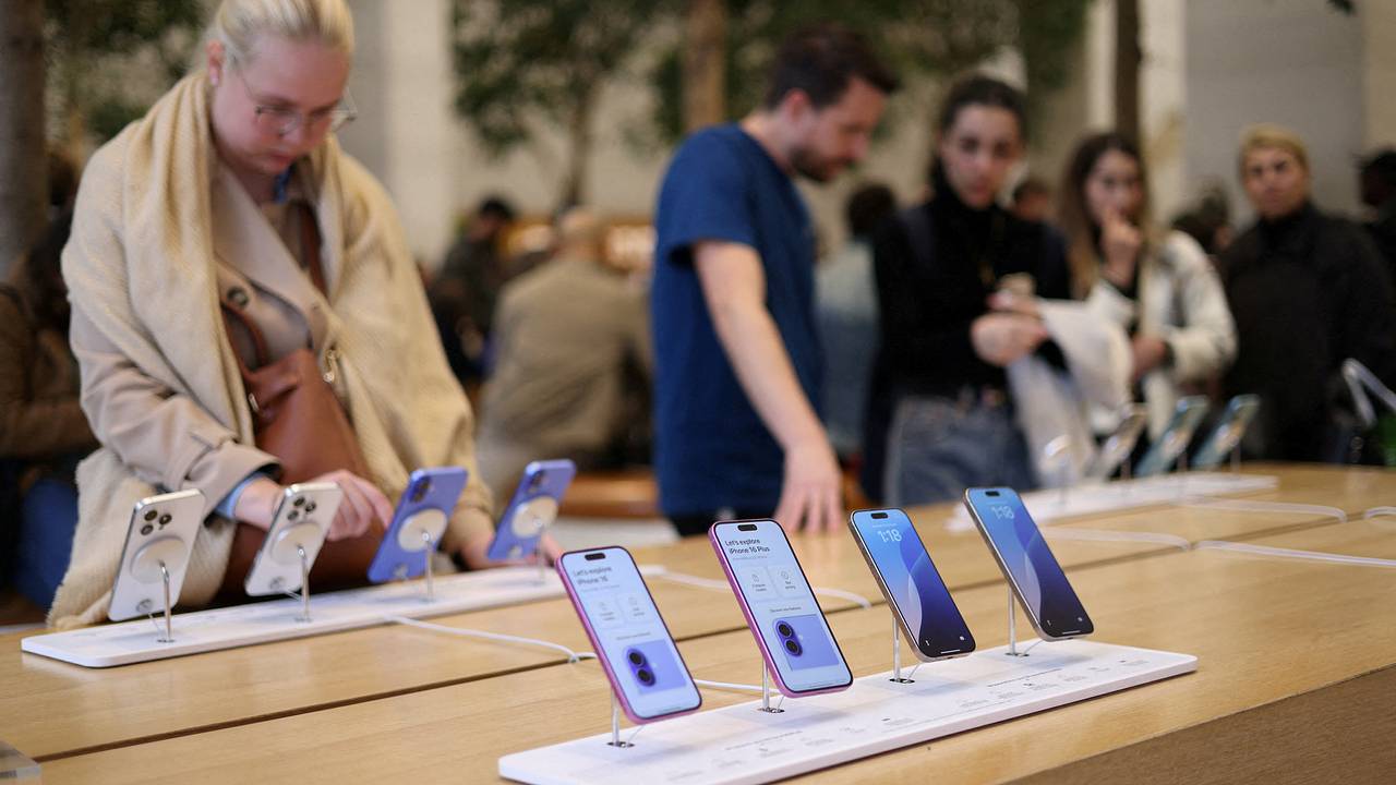 Рост цен на iPhone назвали неизбежным