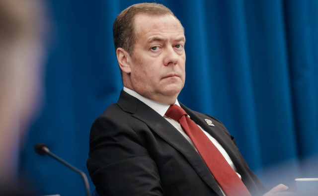 Медведев назвал ядерное разоружение невозможным в ближайшие десятилетия