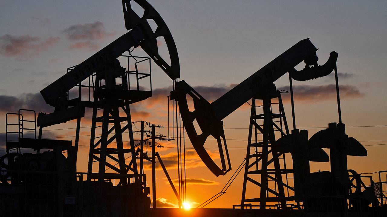 Ценам на нефть предсказали драматическое падение