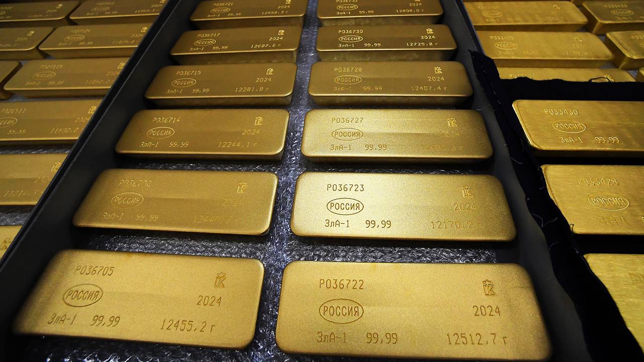 В России усилят контроль за сделками граждан с драгметаллами