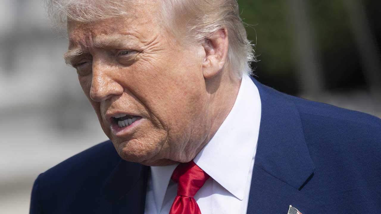Трамп рассказал о готовых договариваться о пошлинах странах