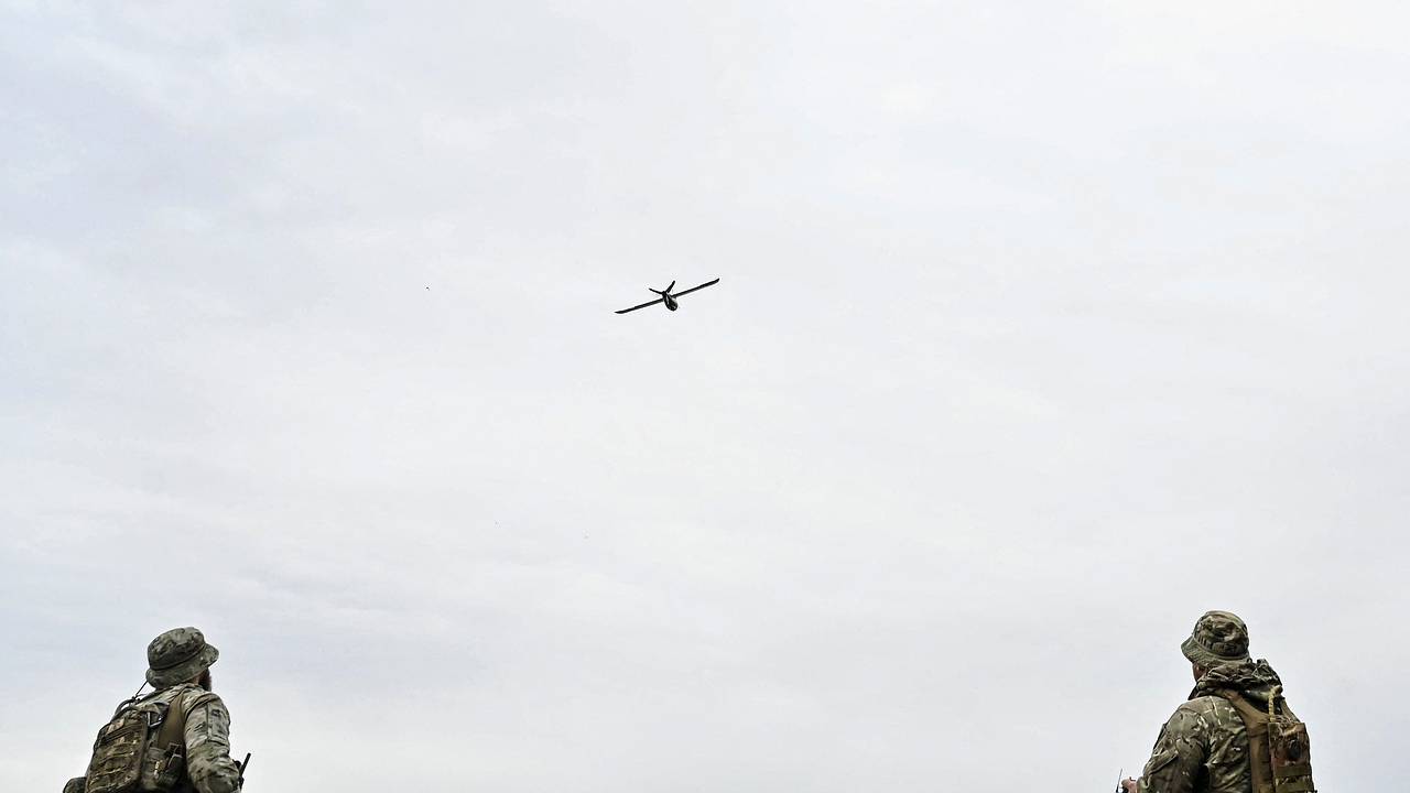 В российском городе обнаружили застрявший в бельевых веревках дрон