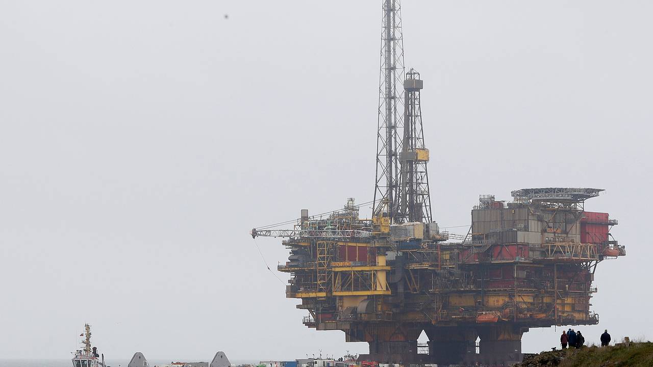 Нефть сорта Brent подешевела до очередного минимума