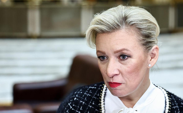 Захарова заявила о подготовке Франции и Британии к интервенции в Одессу