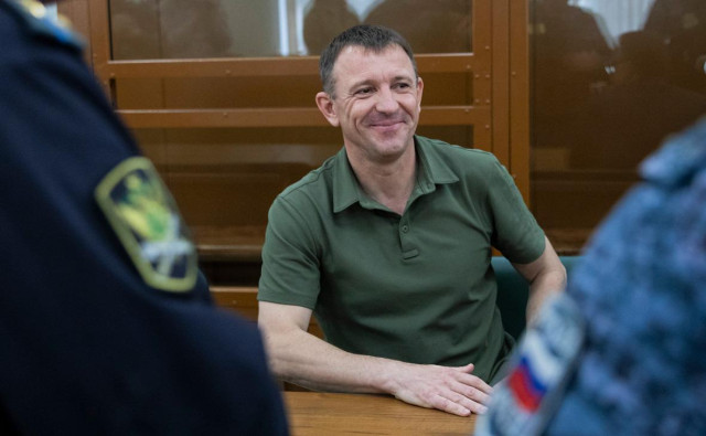Стало известно, в какой роли генерала Попова отправят на фронт после суда