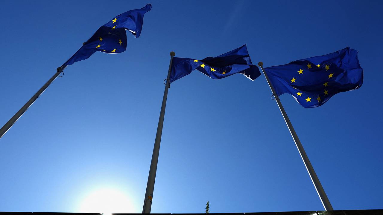 Украина получила миллиард евро за счет российских активов