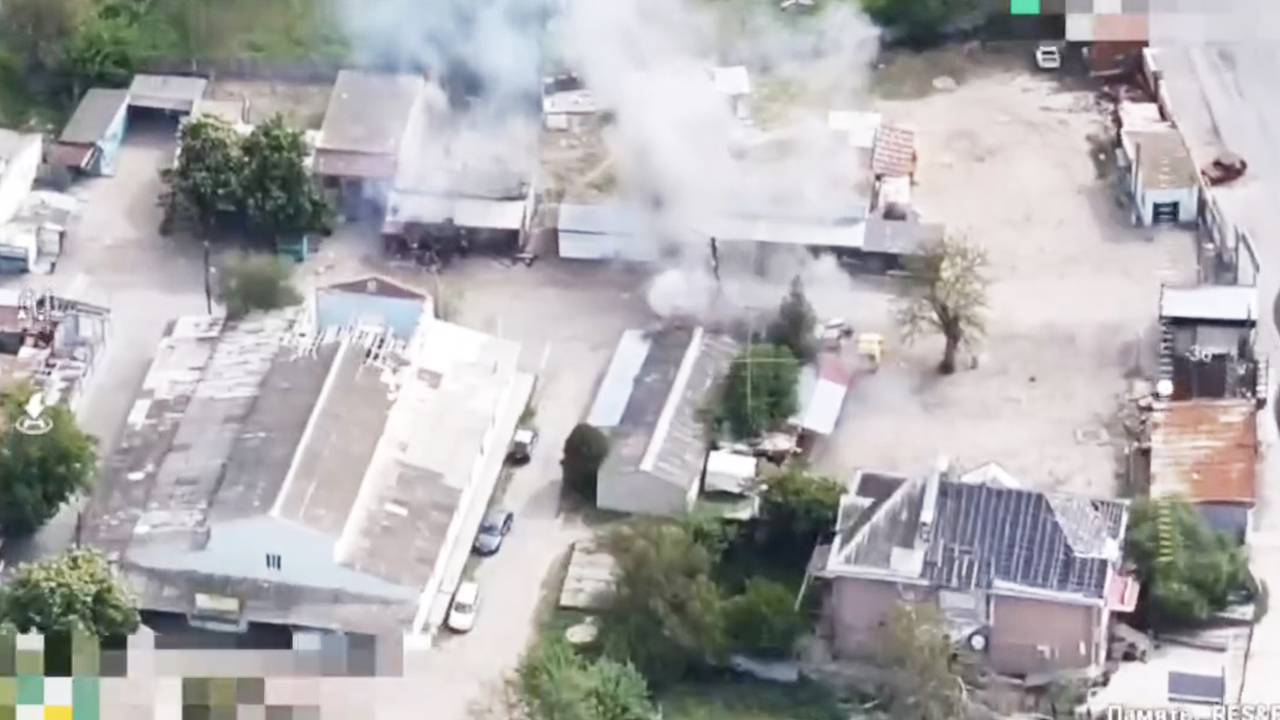 Появились кадры атаки ВСУ по рынку в Херсонской области