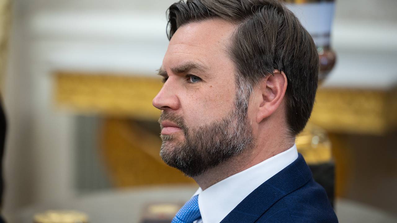 Вэнс оценил положение Украины словами «не так уж хорошо»