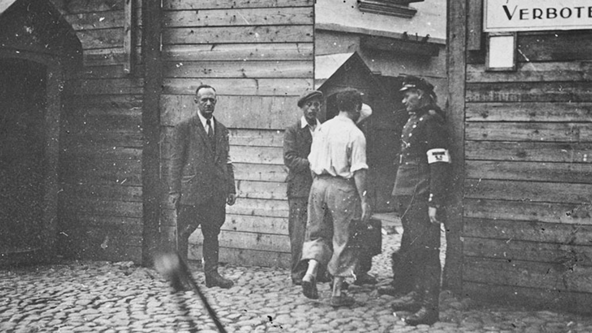 «Я должна рассказать»: воспоминания девочки-подростка о жизни в еврейском гетто