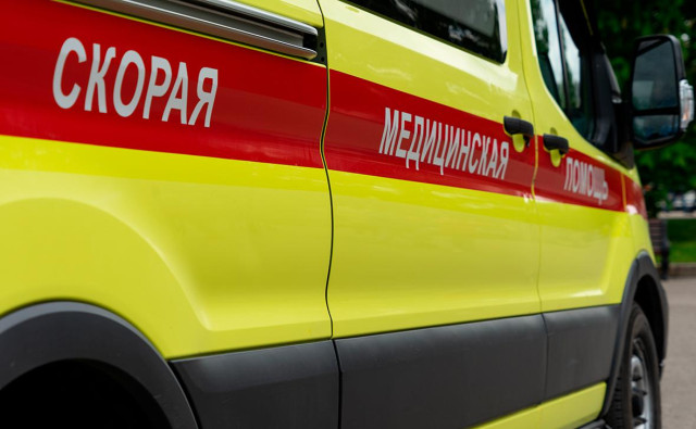 Прокуратура назвала возможную причину смерти найденной на заборе девушки