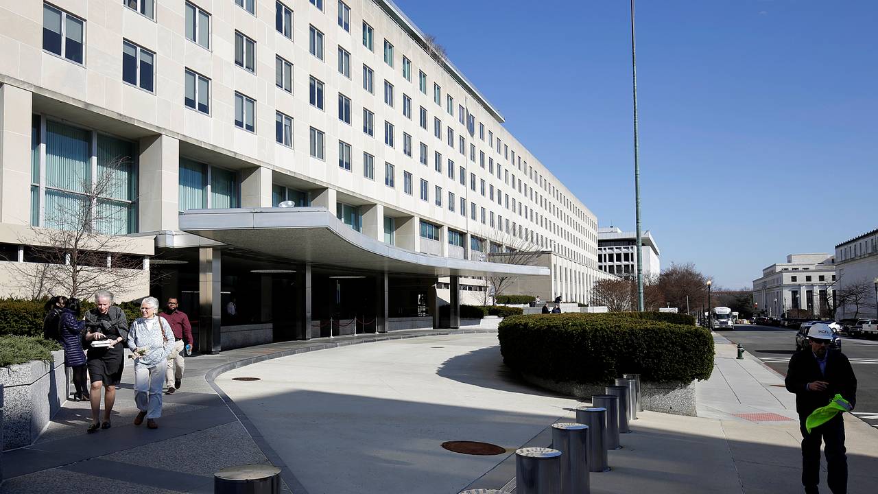Госдеп раскрыл содержание разговора Лаврова с госсекретарем США