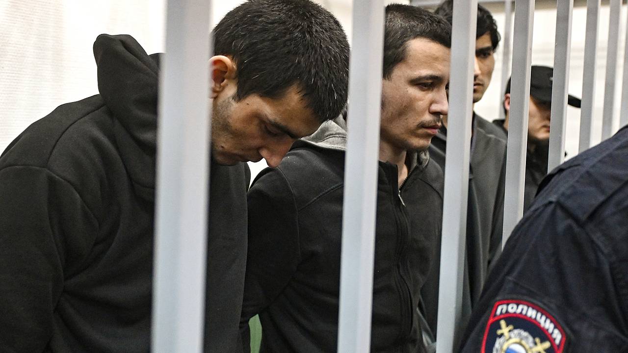 Четырем фигурантам дела о теракте в «Крокусе» продлили меру пресечения