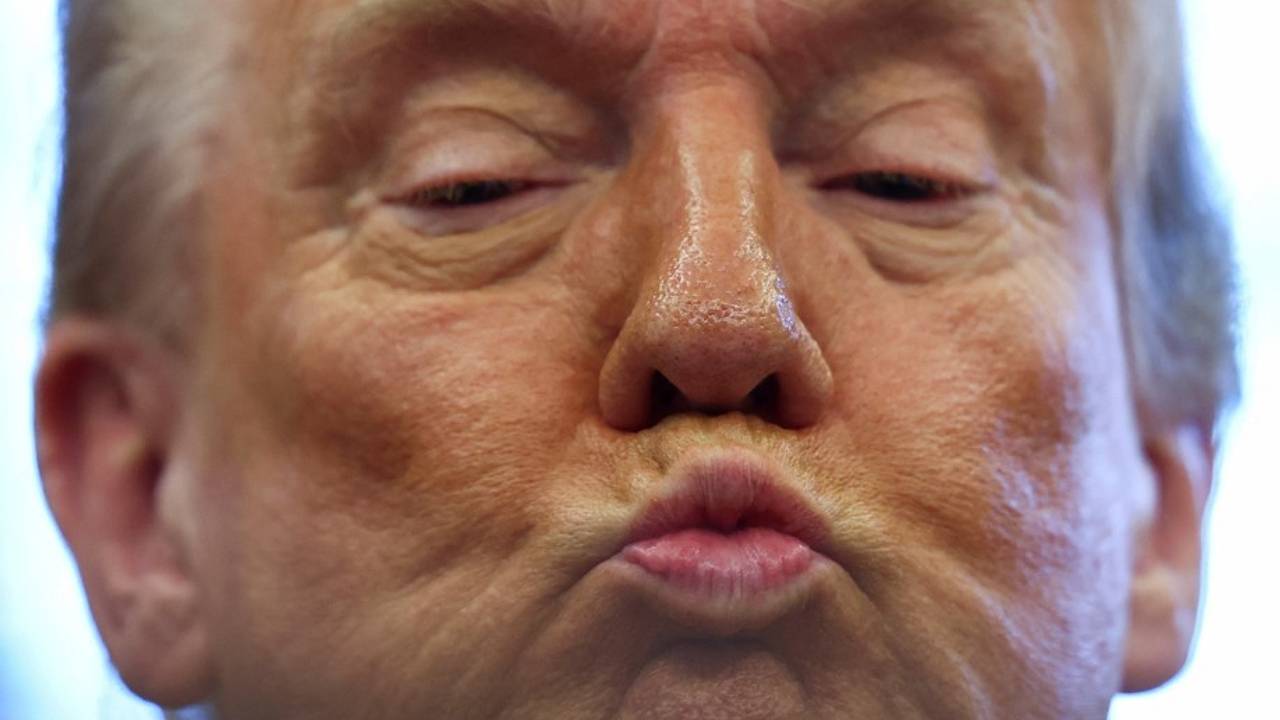 В США указали на одержимость Трампа внешностью других мужчин