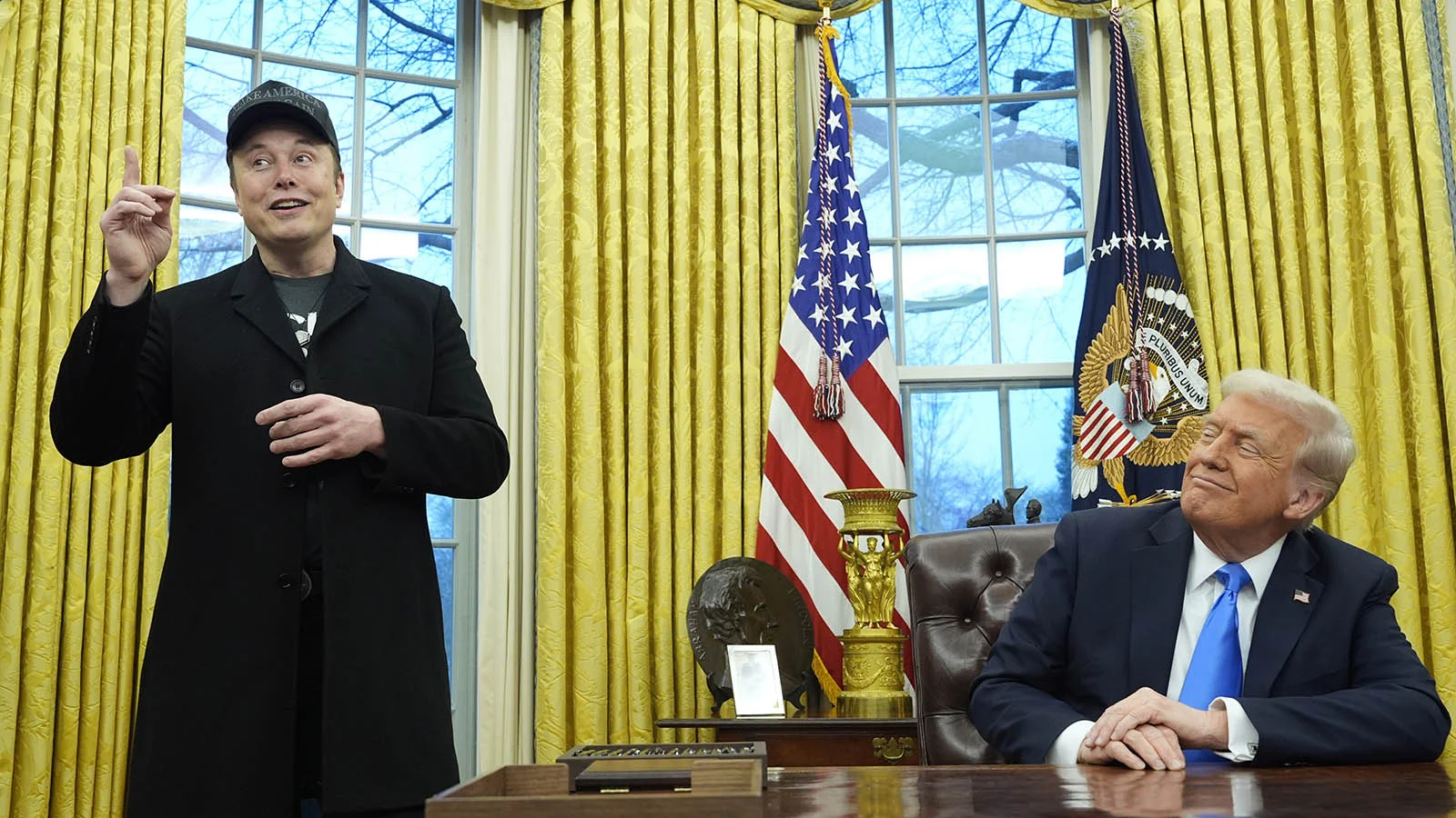 Богатейший миллиардер Маск объявил о завершении работы на Трампа