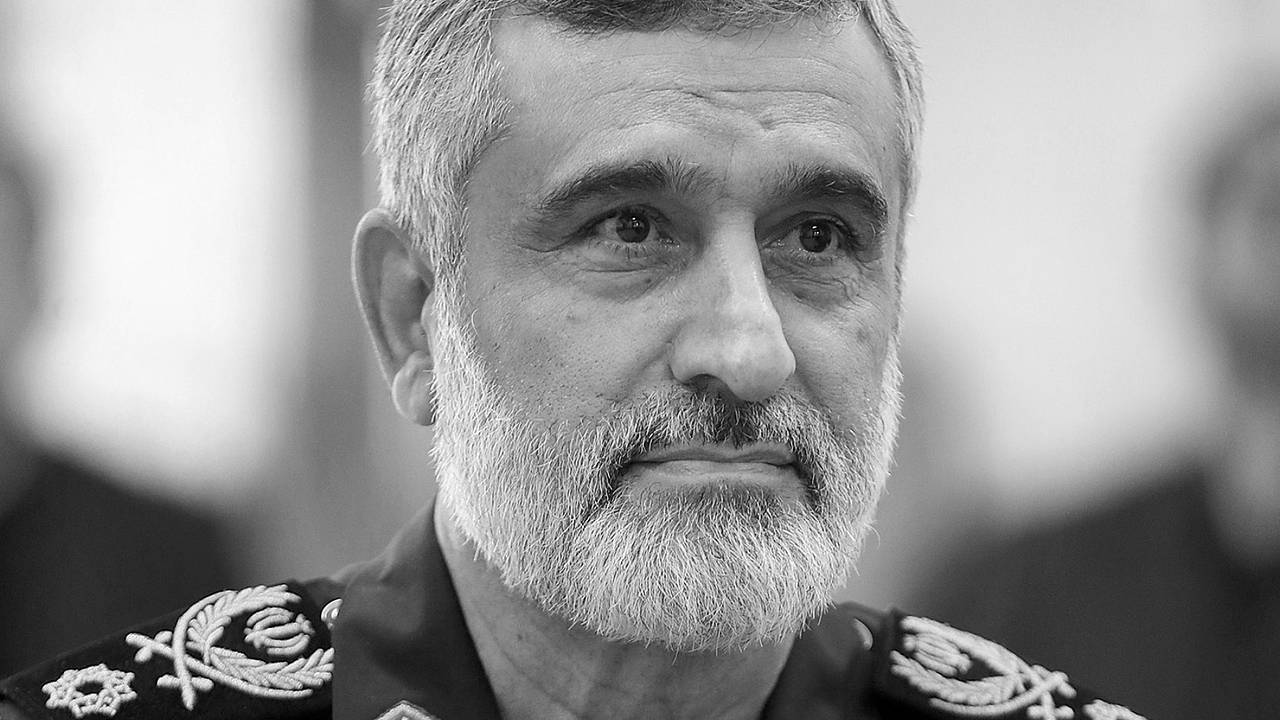 При израильской атаке по Ирану погиб командующий Военно-космическими силами КСИР