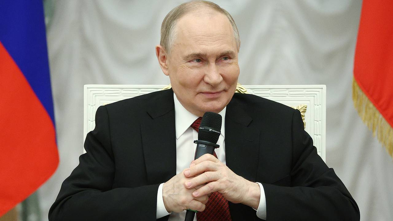 Путин рассказал о превращении глобального либерализма в тоталитаризм