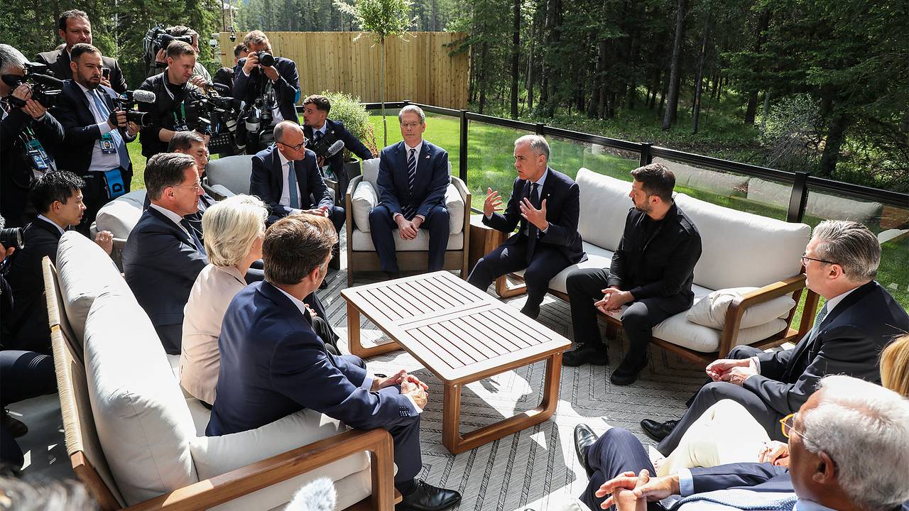 В итоговом заявлении саммита НАТО не нашлось места Украине