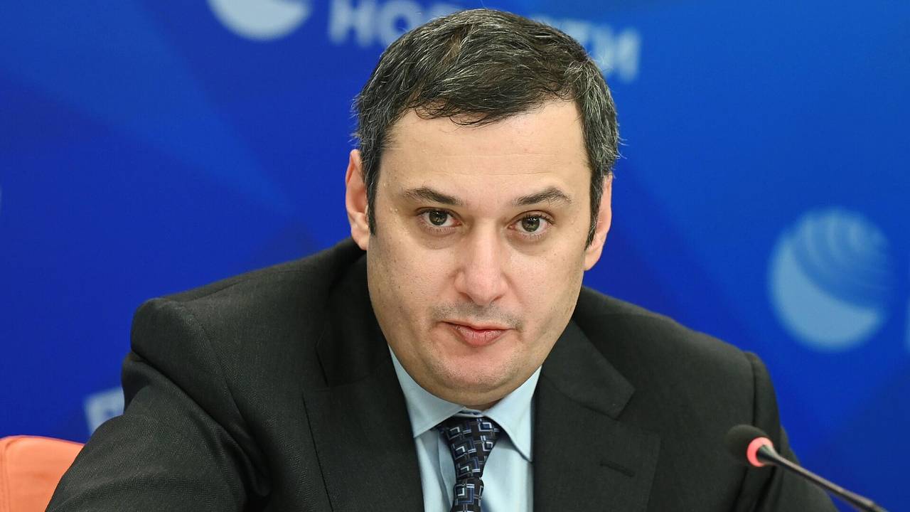 Хинштейн высказался о начале работы тысяч граждан Северной Кореи под Курском