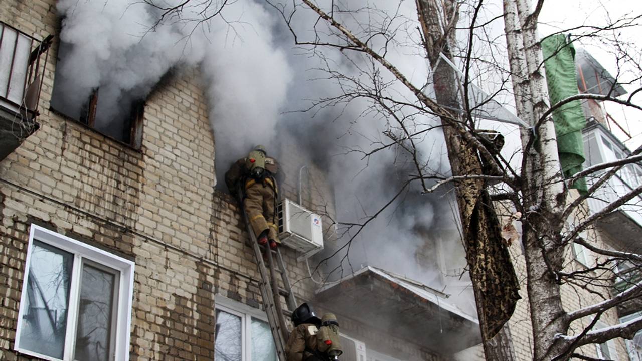 Власти Саратовской области выпустили обращение после сообщений о взрыве в пятиэтажке