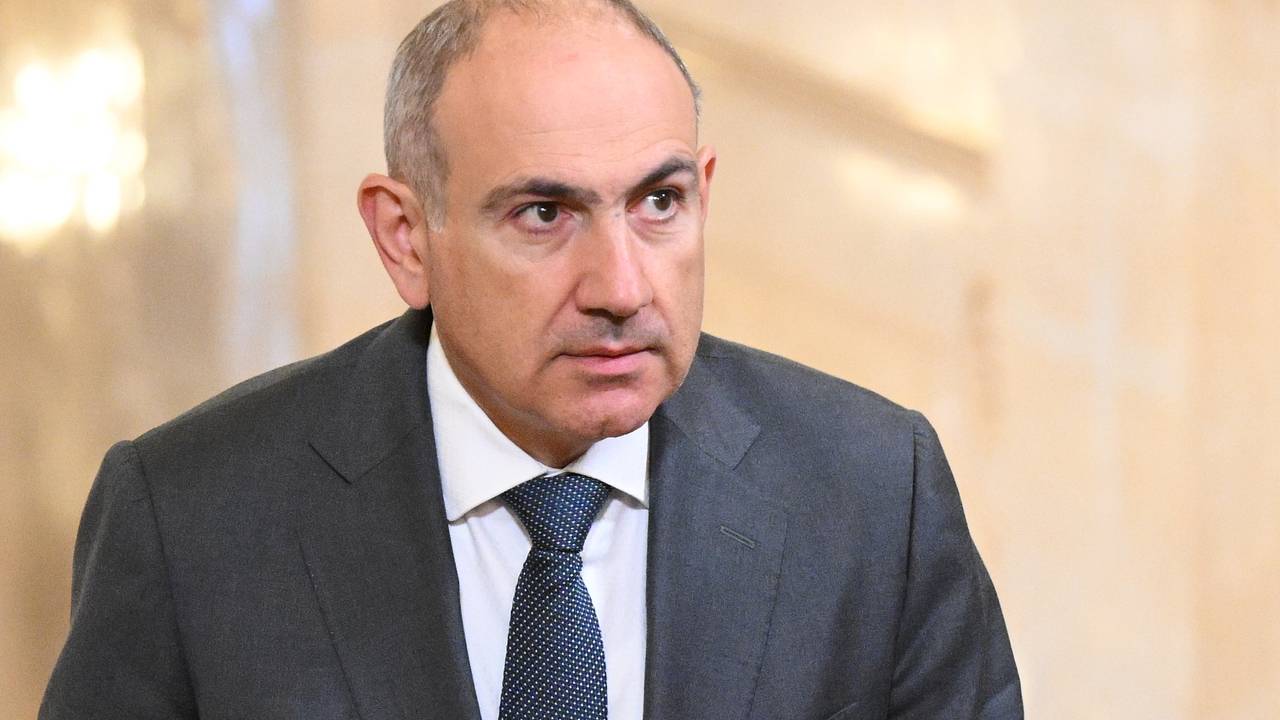 В России назвали Пашиняна «Зеленским номер два»