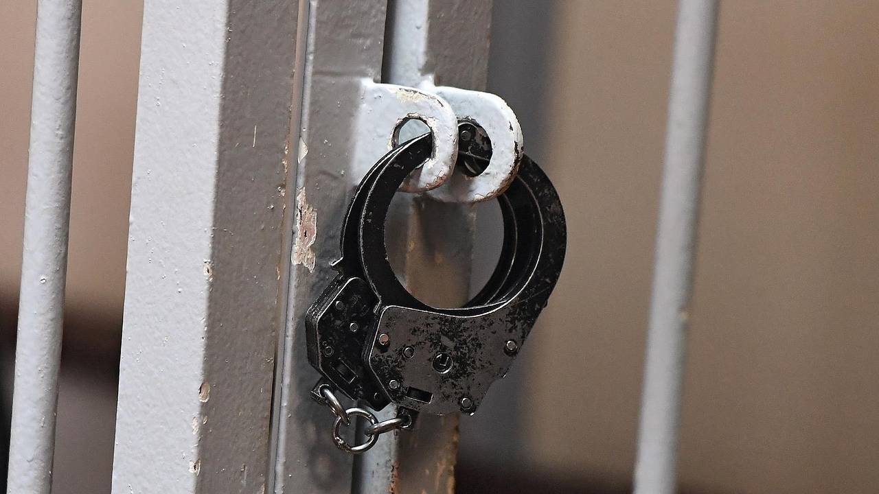 Трое мужчин в центре столицы склоняли россиян к употреблению наркотиков