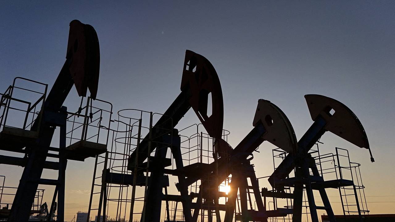 Индия не намерена прекращать закупки нефти у России. Они продолжатся даже после угроз со стороны США