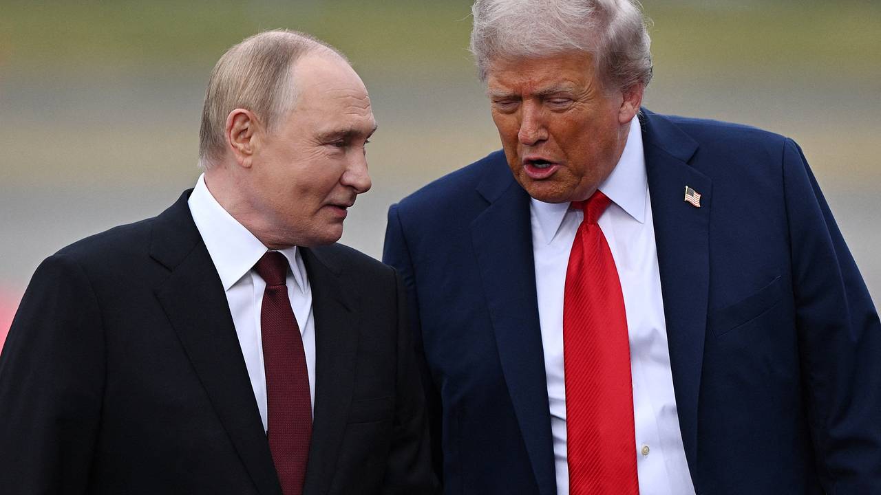 В США рассказали о нарушенной Путиным традиции на встрече с Трампом