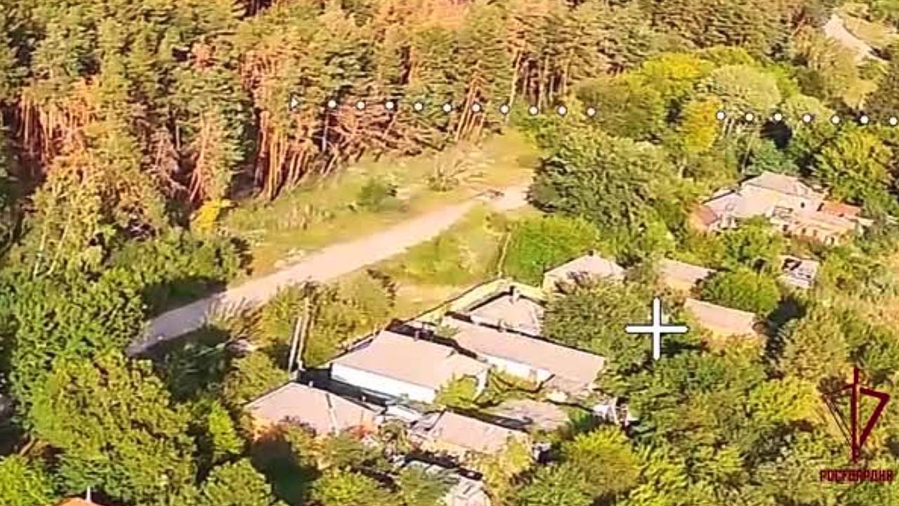 Подрыв пикапа ВСУ с боеприпасами попал на видео