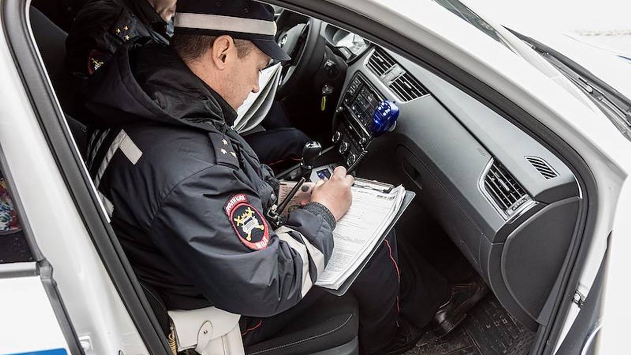 Один штраф для водителей в России вырастет вдвое