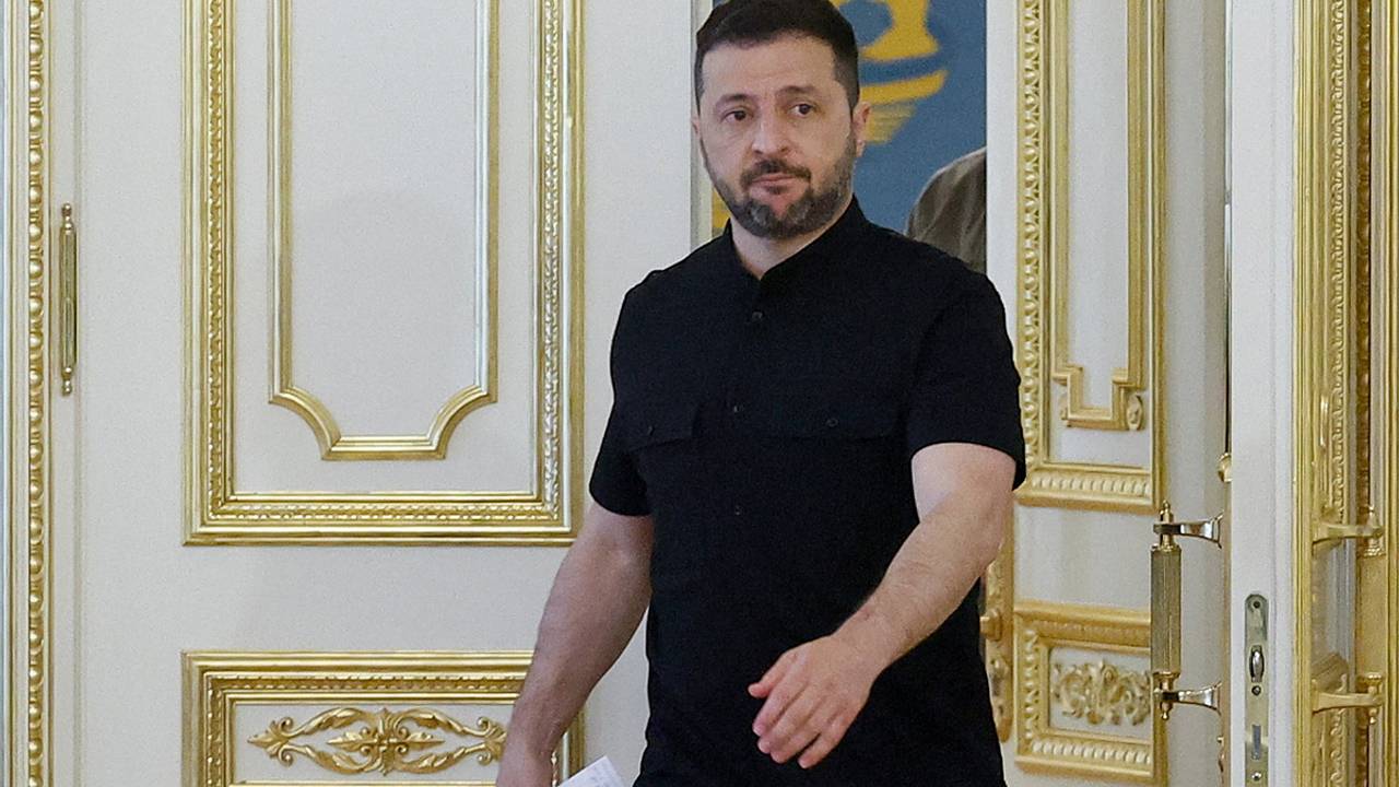 Зеленский заявил о новых ударах по России