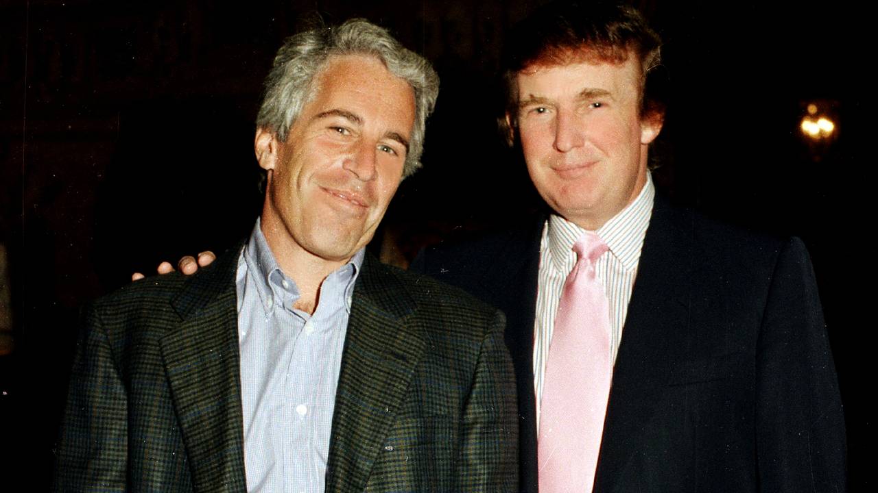 Трампу напомнят о связях с Эпштейном перед встречей с британским королем