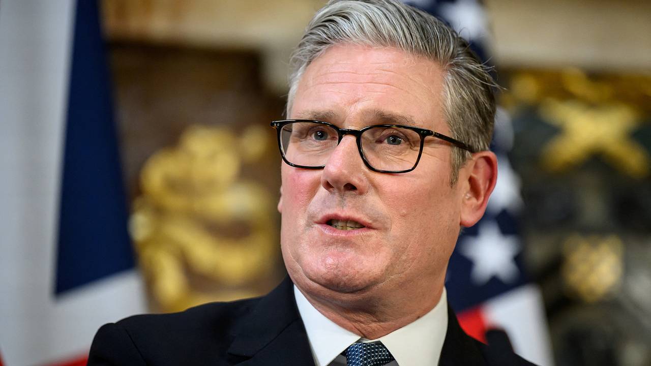 Стармеру указали на его действия в угоду России