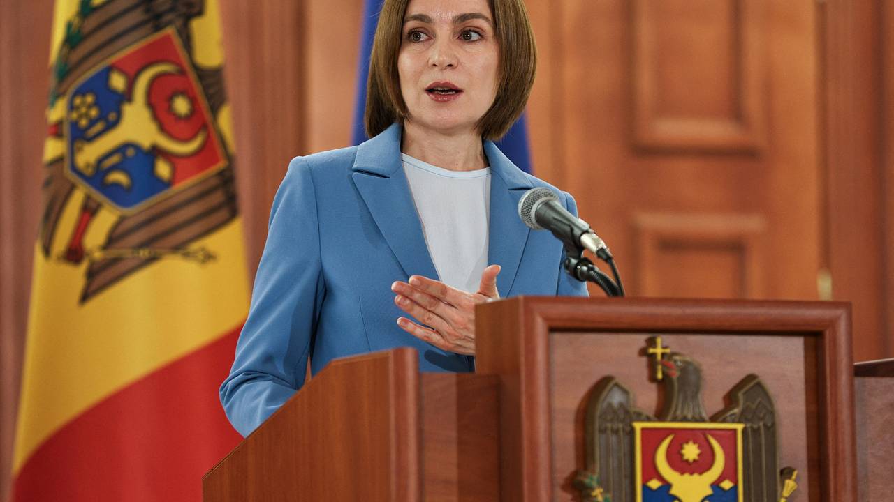 В МИД рассказали о пойманных в политическую мышеловку Санду