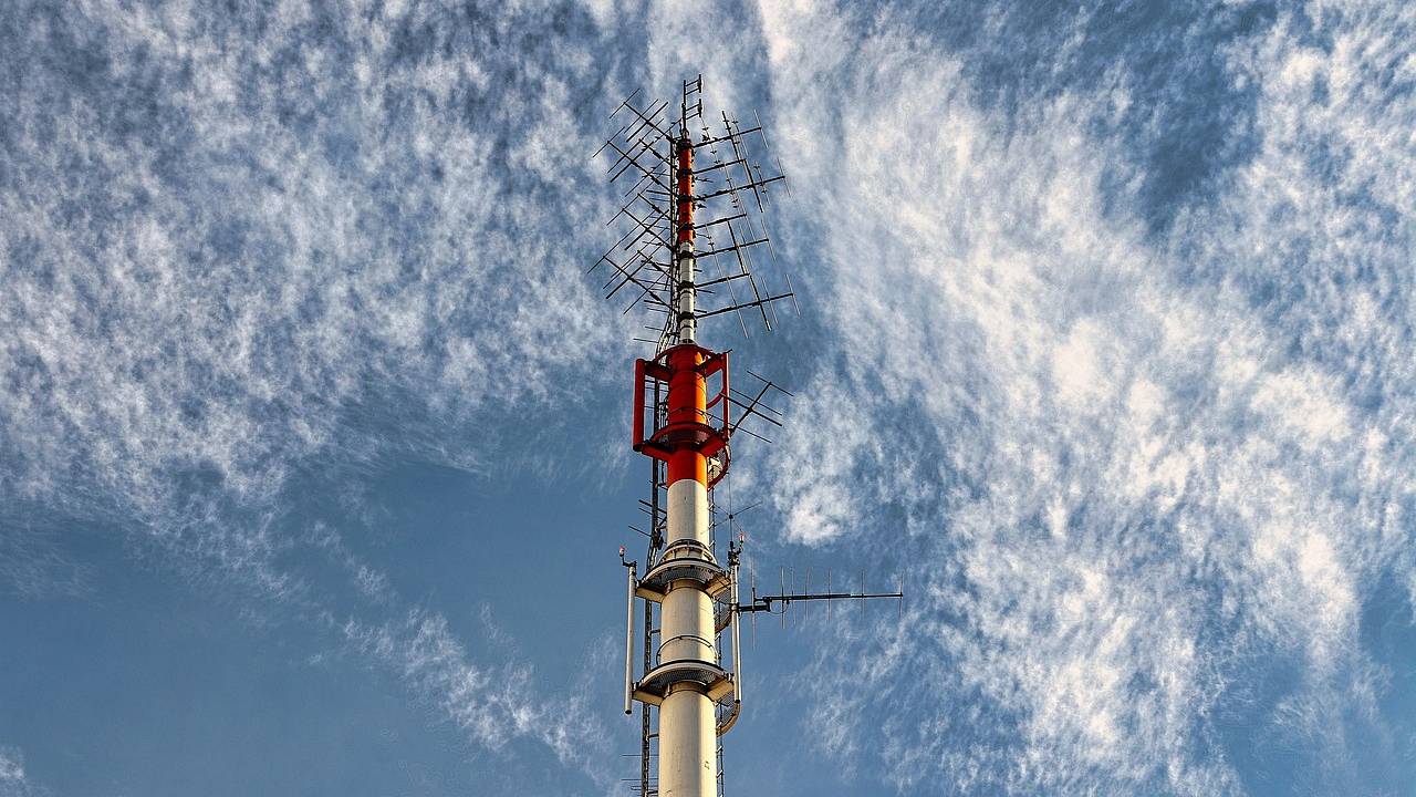 Радиостанция Судного дня передала в эфир сообщение на фоне саммита ЕС