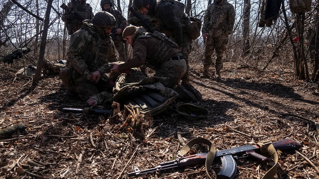 Украинский чиновник заявил об угрожающем сценарии для Изюма