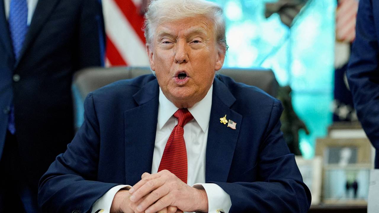 Окружение Трампа обеспокоилось ухудшением его умственных способностей