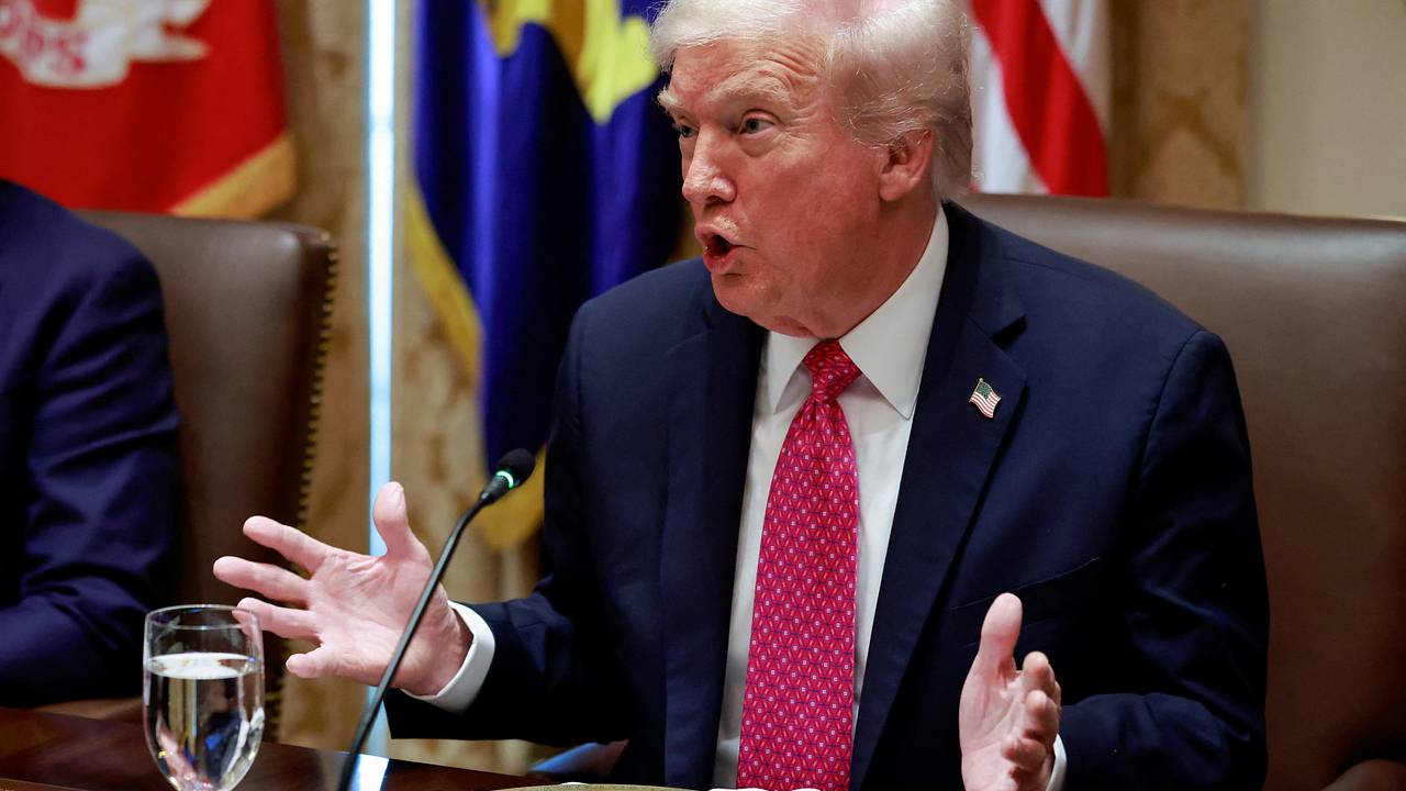Трамп высказался о трехсторонней встрече по Украине