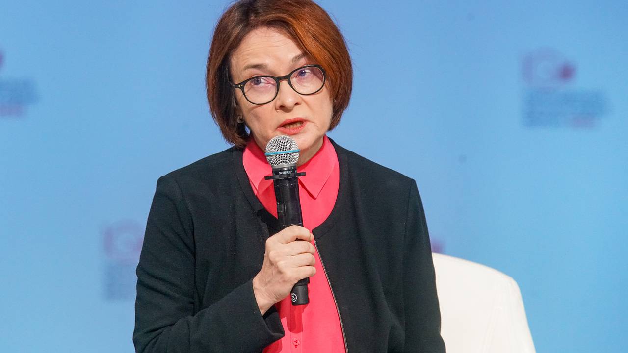 Набиуллина пообещала снижать ключевую ставку весь год