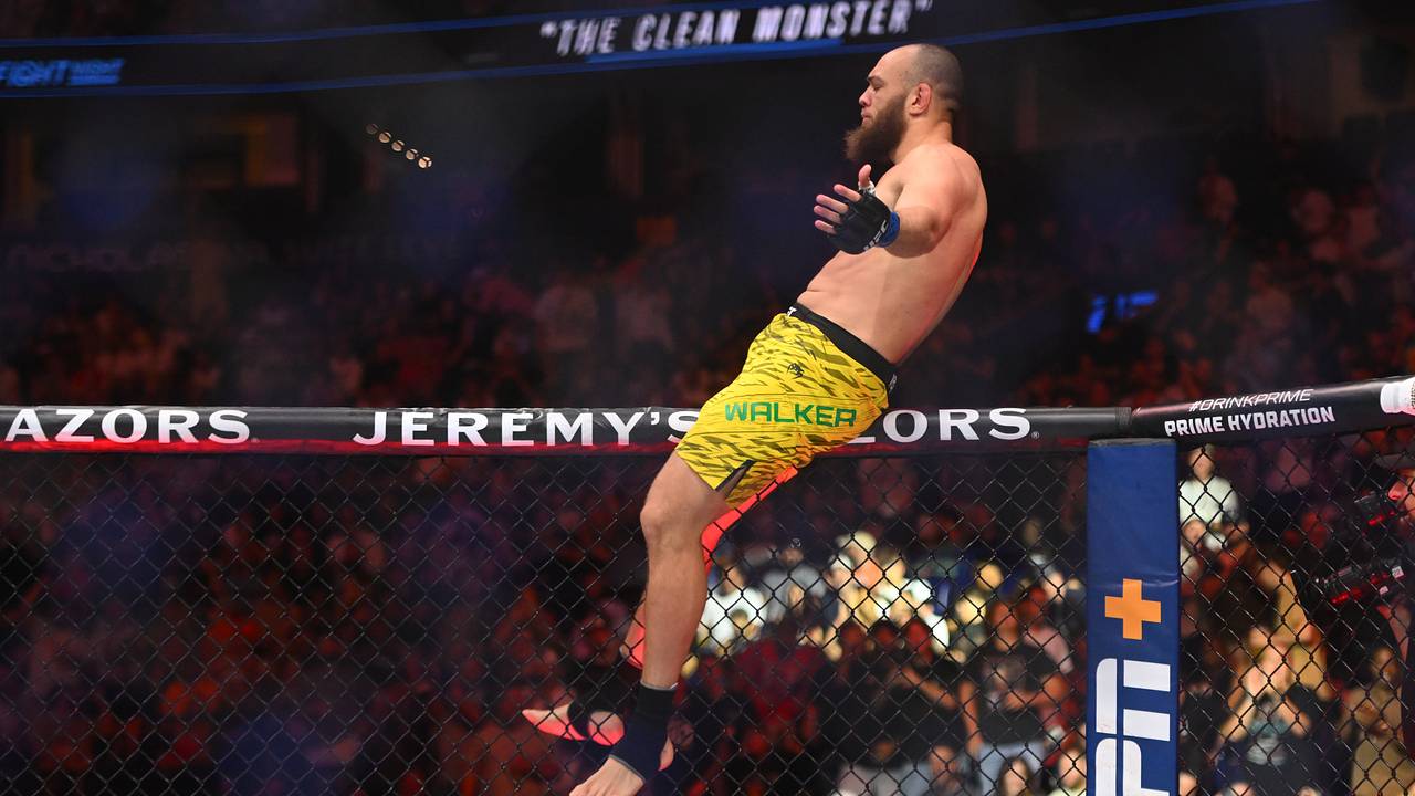 Живущий в России бразильский боец UFC объяснил странное прозвище